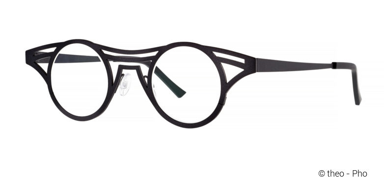 Collection Asian Bowls par theo Eyewear : monture noire Pho, à essayer dans votre boutique de lunettes créateurs Damien Opticiens